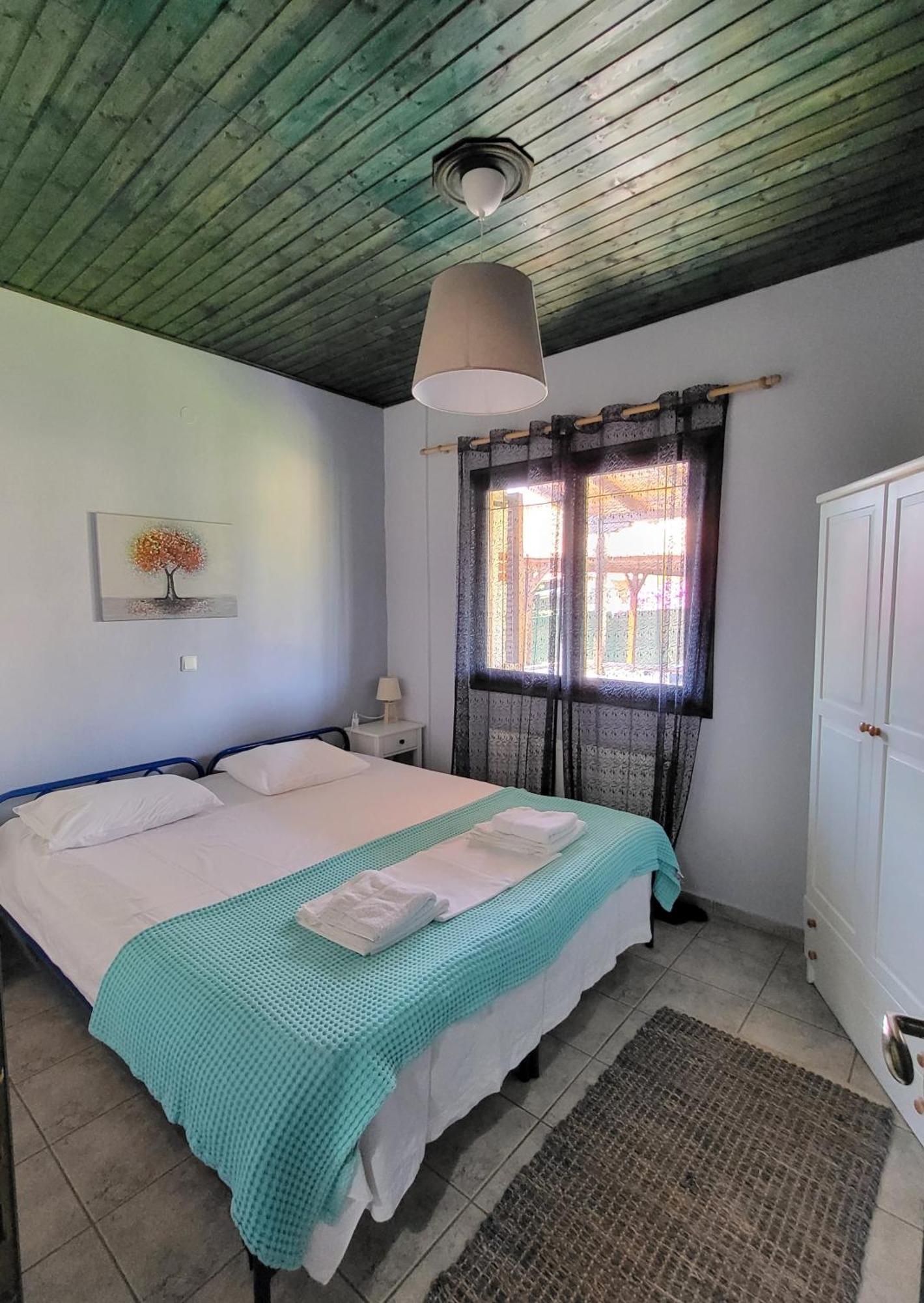 Villa Trifon By Rentalspro Services -Nea Potidea Halkidiki Экстерьер фото
