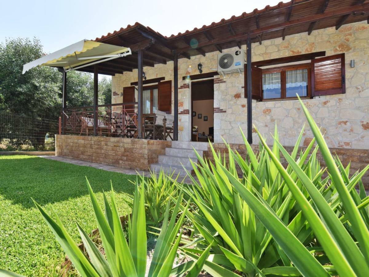 Villa Trifon By Rentalspro Services -Nea Potidea Halkidiki Экстерьер фото